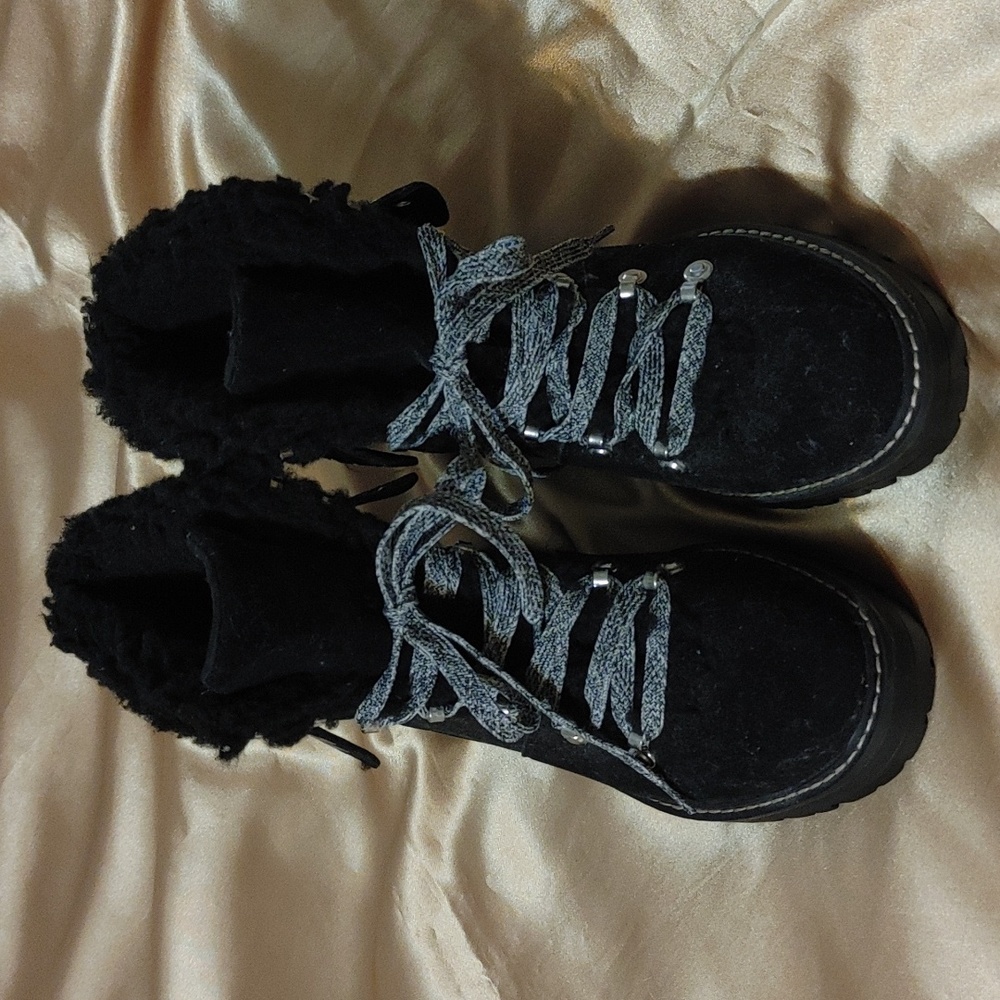 Time And Tru boot Size 6 NWOT